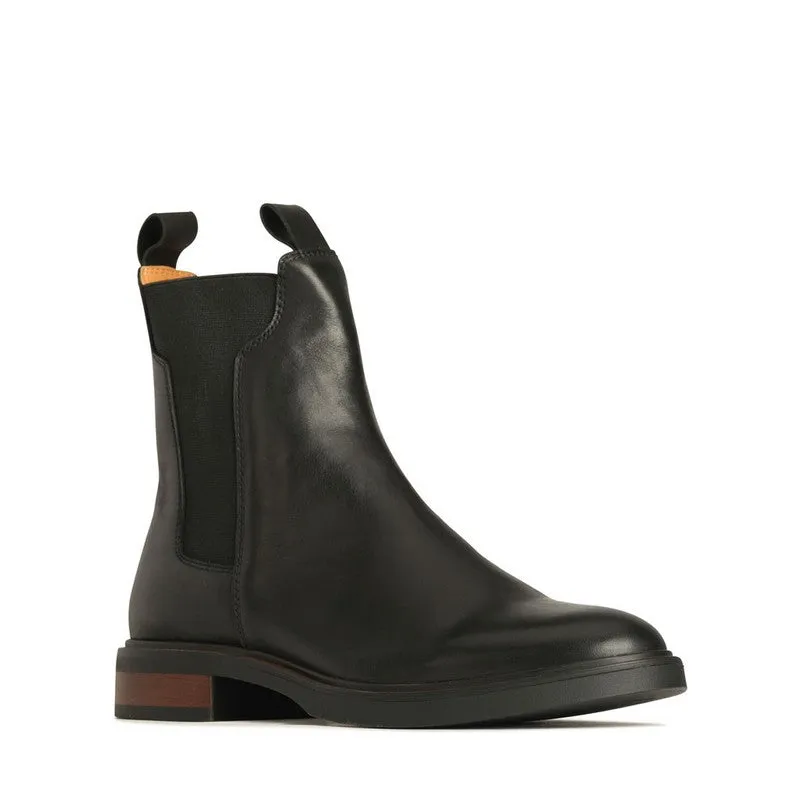 Eos Blaire Black Chelsea Boot