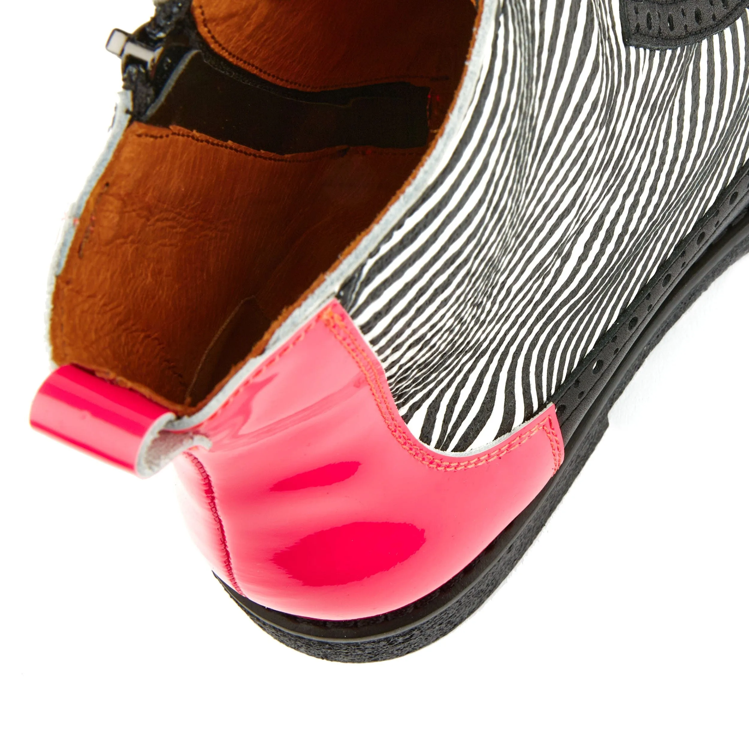 Hatter - Optical Zebra & Black & Pink