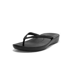 Iqushion Black Ergonomic FitFlops