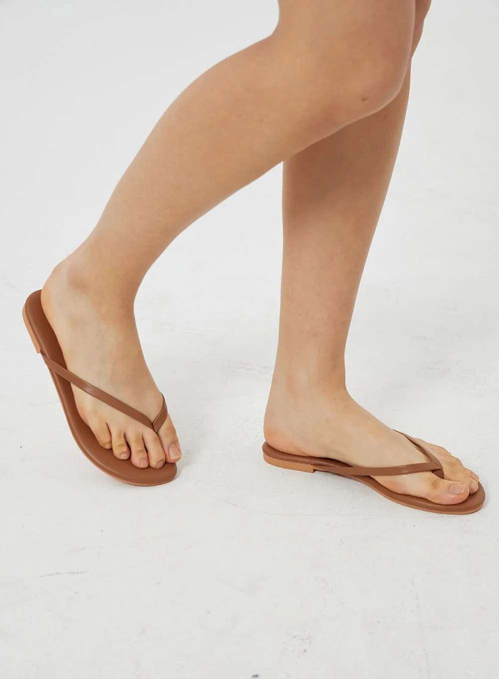 Simple Flip Flops BF323