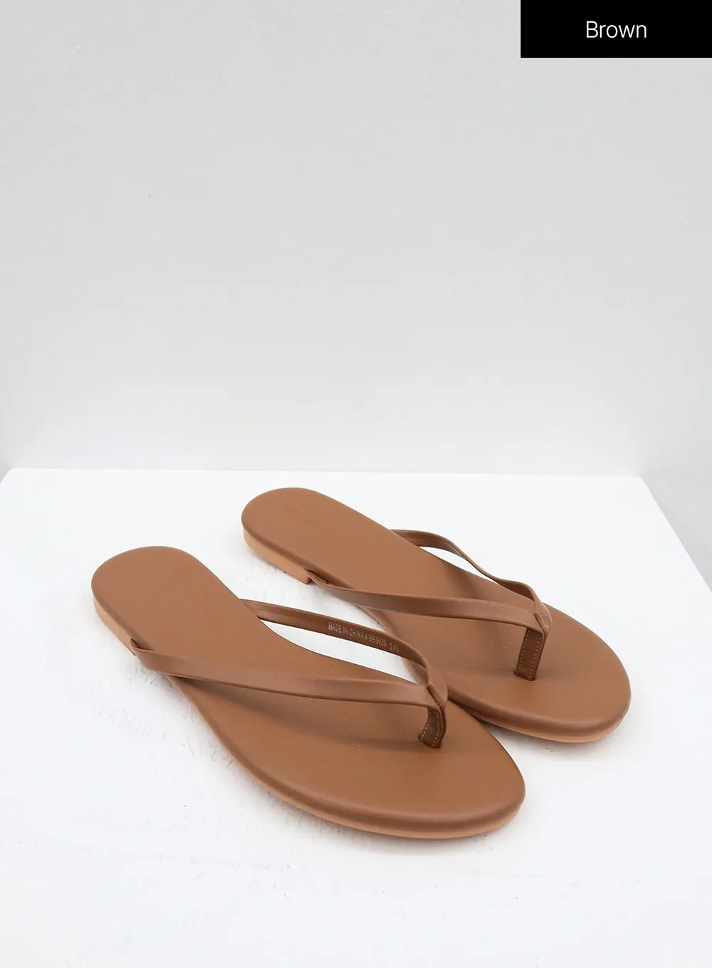 Simple Flip Flops BF323