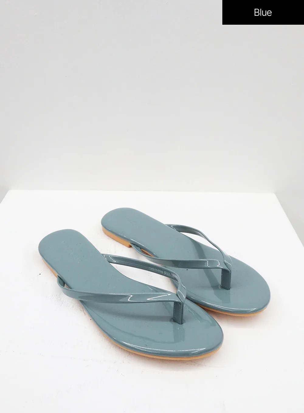 Simple Flip Flops BF323