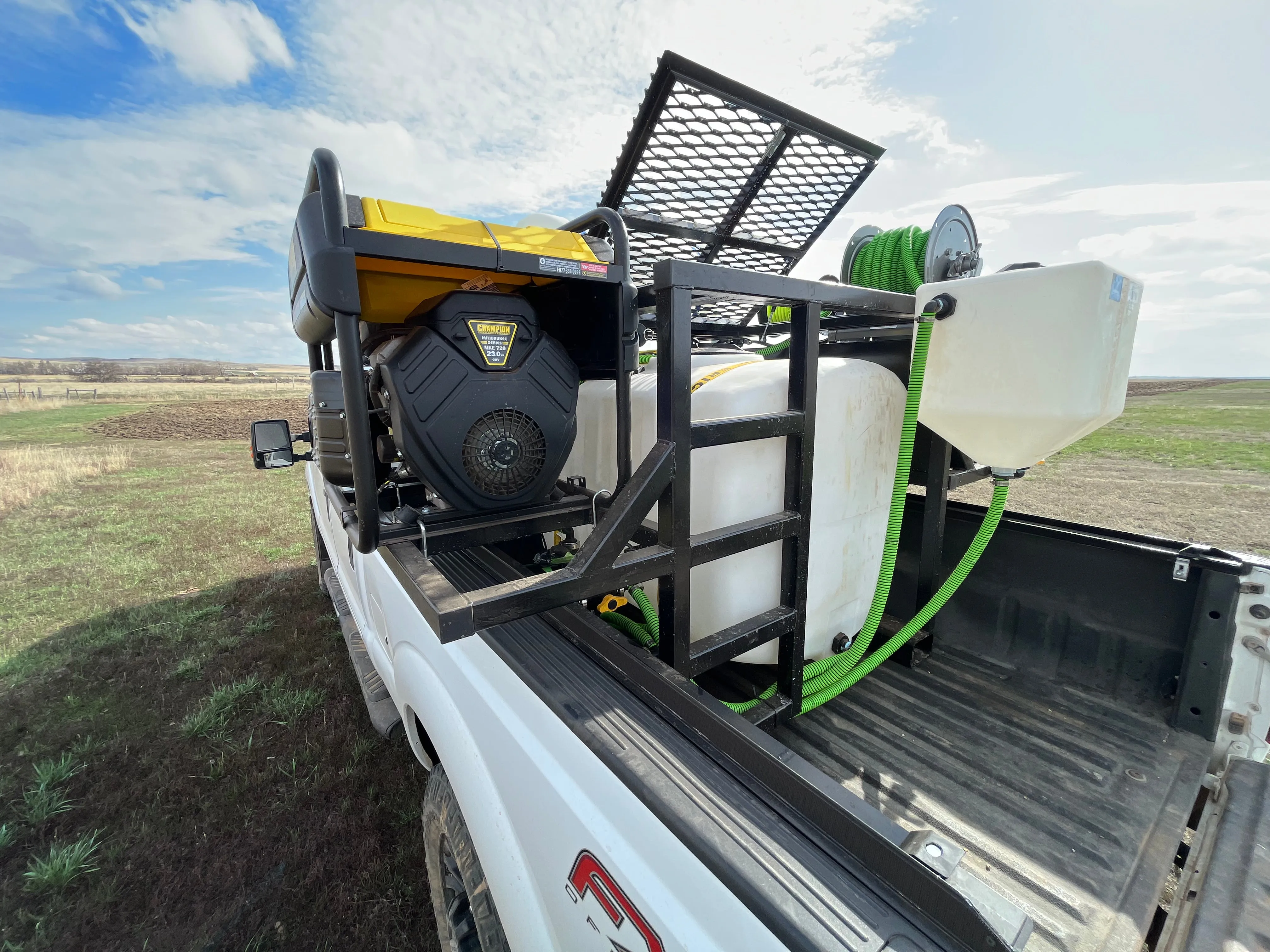 The RoadRunner (Pickup Box Drone Tendering Unit)